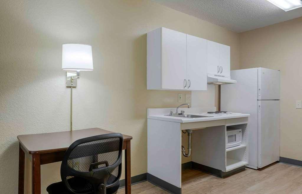 Extended Stay America Suites - Oklahoma City - Airport חדר תמונה