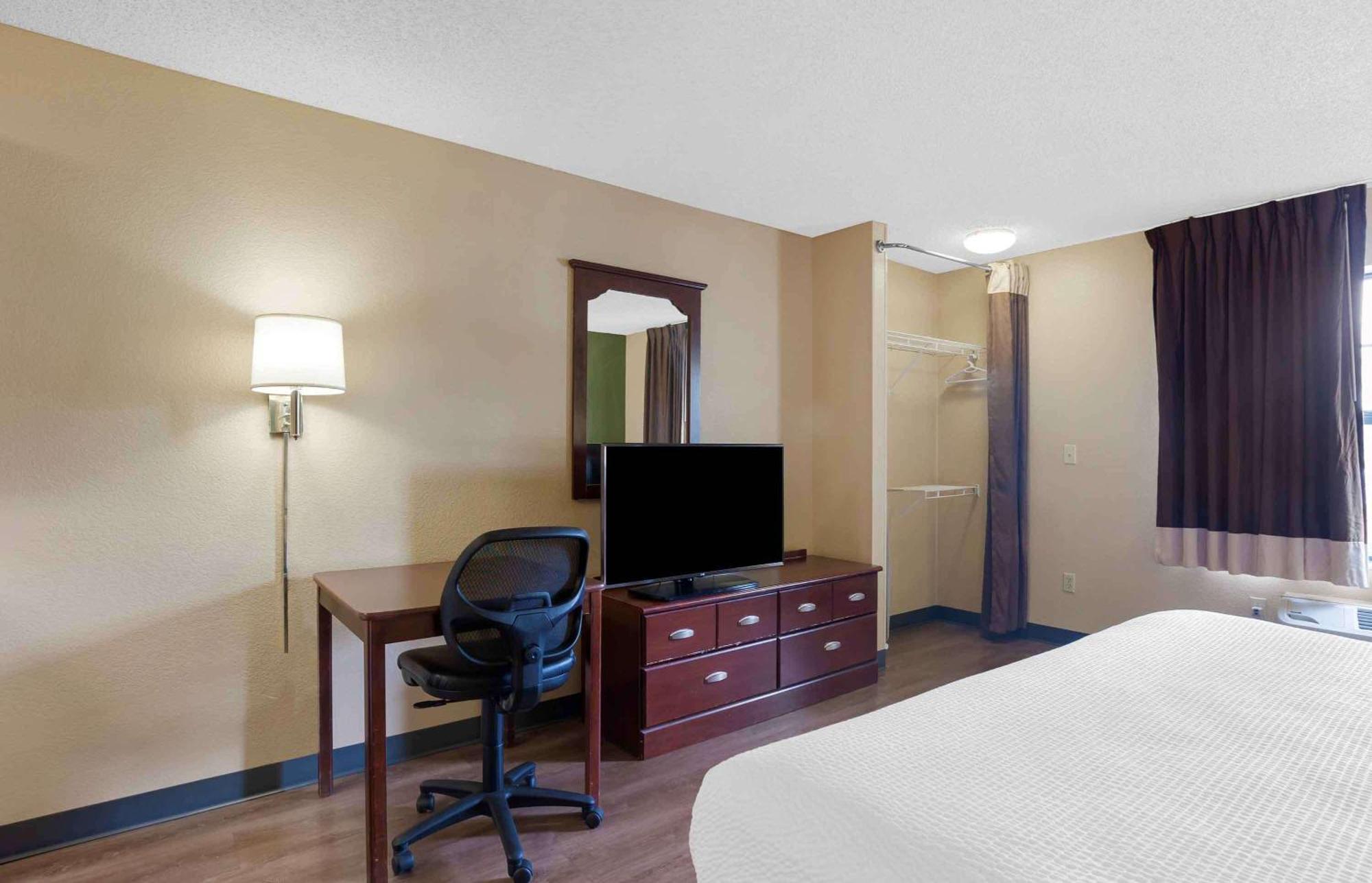 Extended Stay America Suites - Oklahoma City - Airport מראה חיצוני תמונה