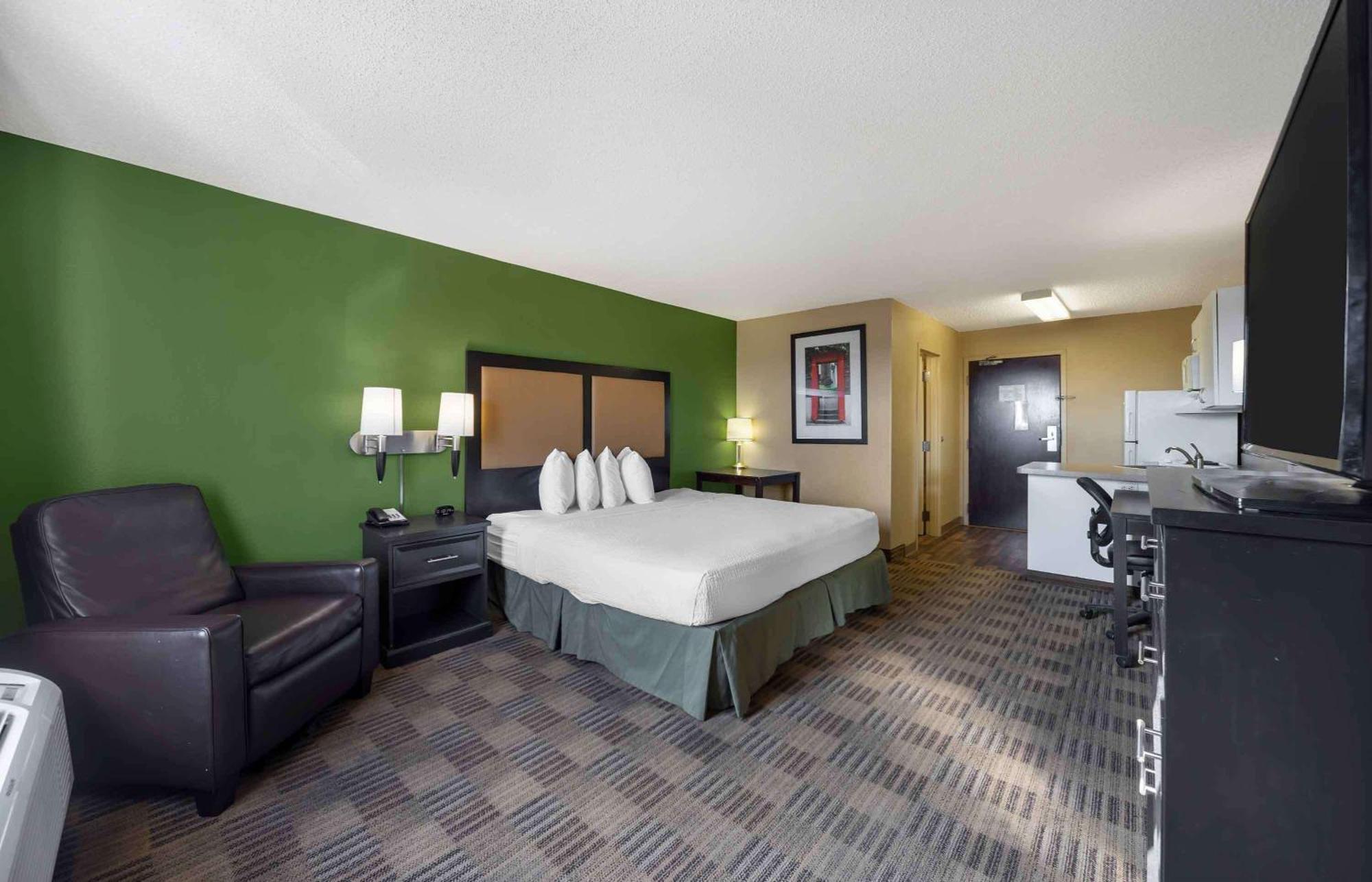 Extended Stay America Suites - Oklahoma City - Airport מראה חיצוני תמונה