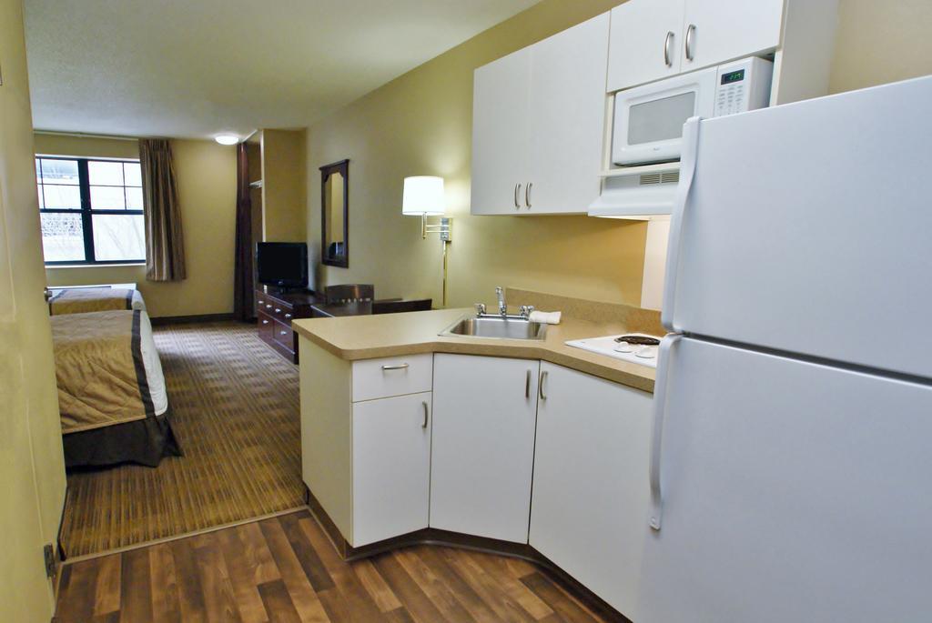 Extended Stay America Suites - Oklahoma City - Airport מראה חיצוני תמונה