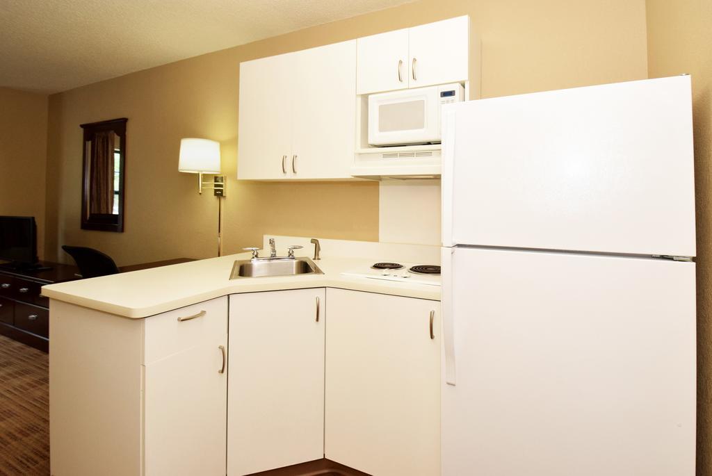 Extended Stay America Suites - Oklahoma City - Airport מראה חיצוני תמונה